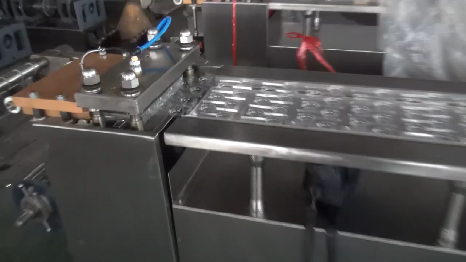 巢湖棒棒糖包装机