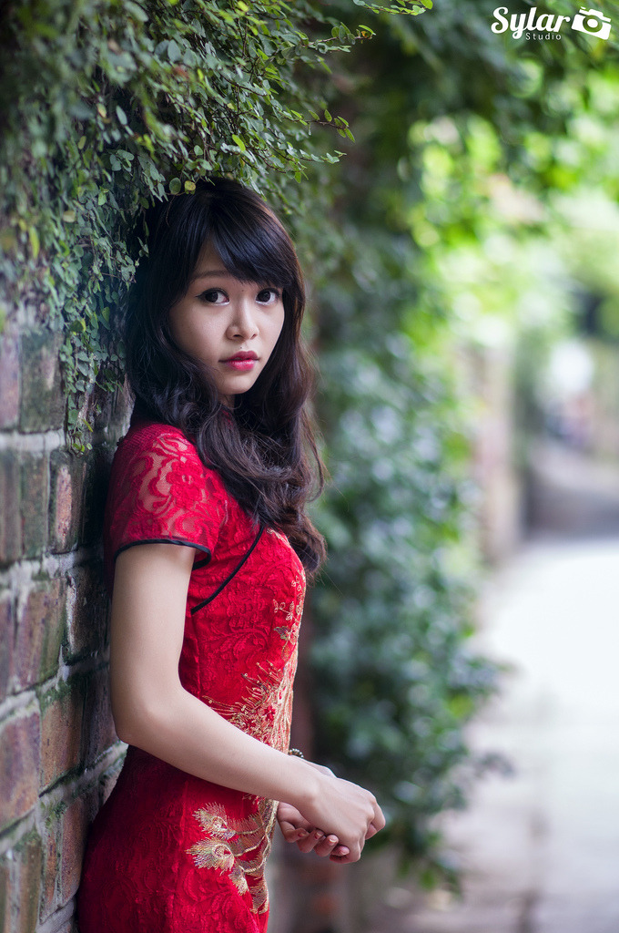 享用朋友妻子
